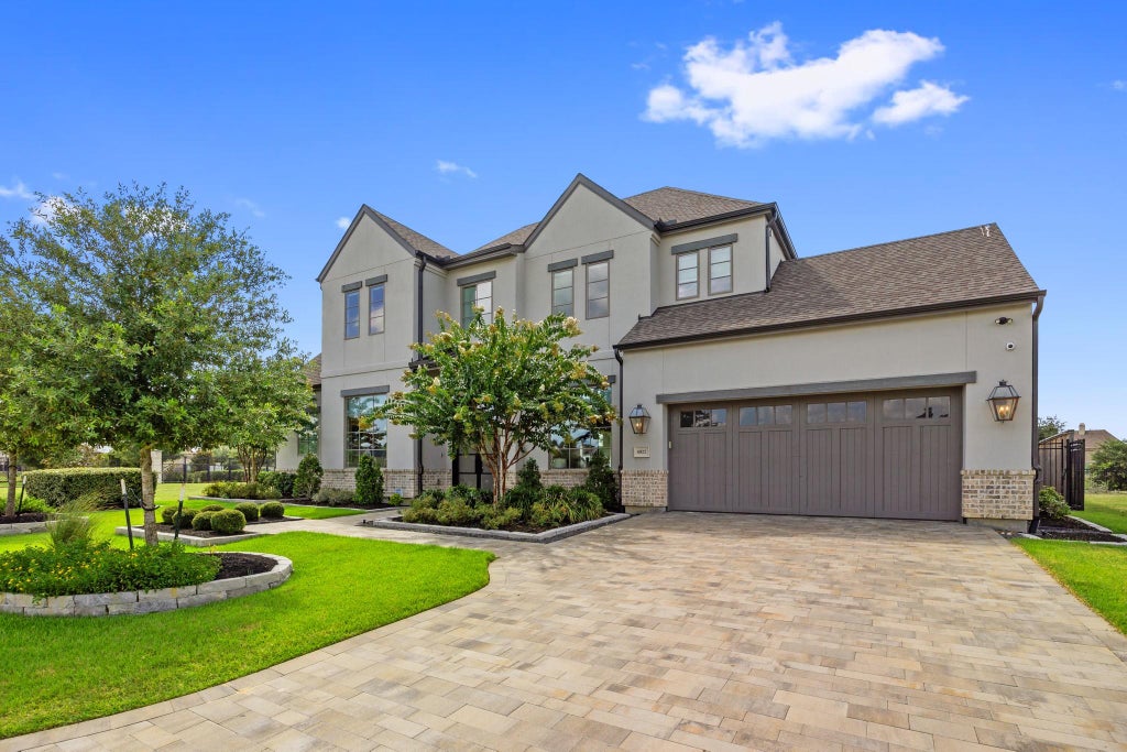 Photo of 6822 E Warwick Lake Lane, Spring, TX 77389 (MLS # 25916647)