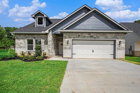 Photo of 3810 Jackson, Santa Fe, TX 77517 (MLS # 38094990)