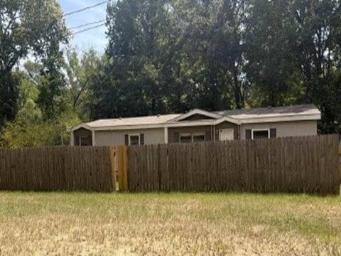 Photo of 18211 County Road 2195, White House, TX 75791 (MLS # 84980556)