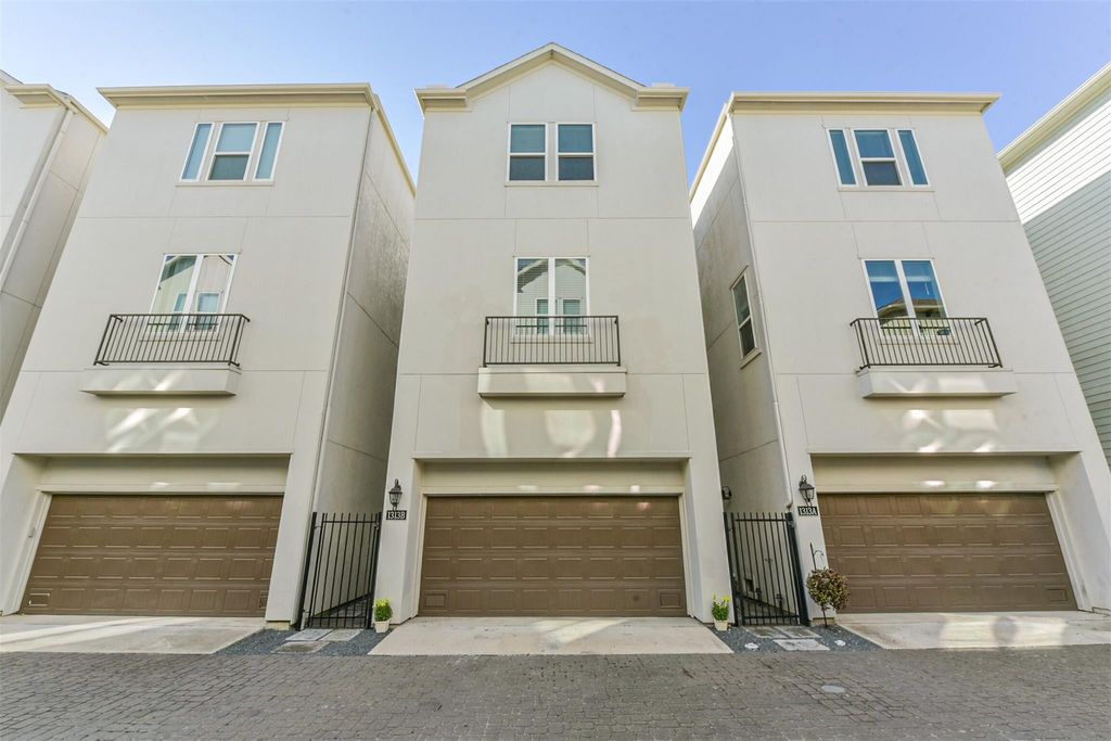 Photo of 1313 W 24th Street #B, Houston, TX 77008 (MLS # 6088896)