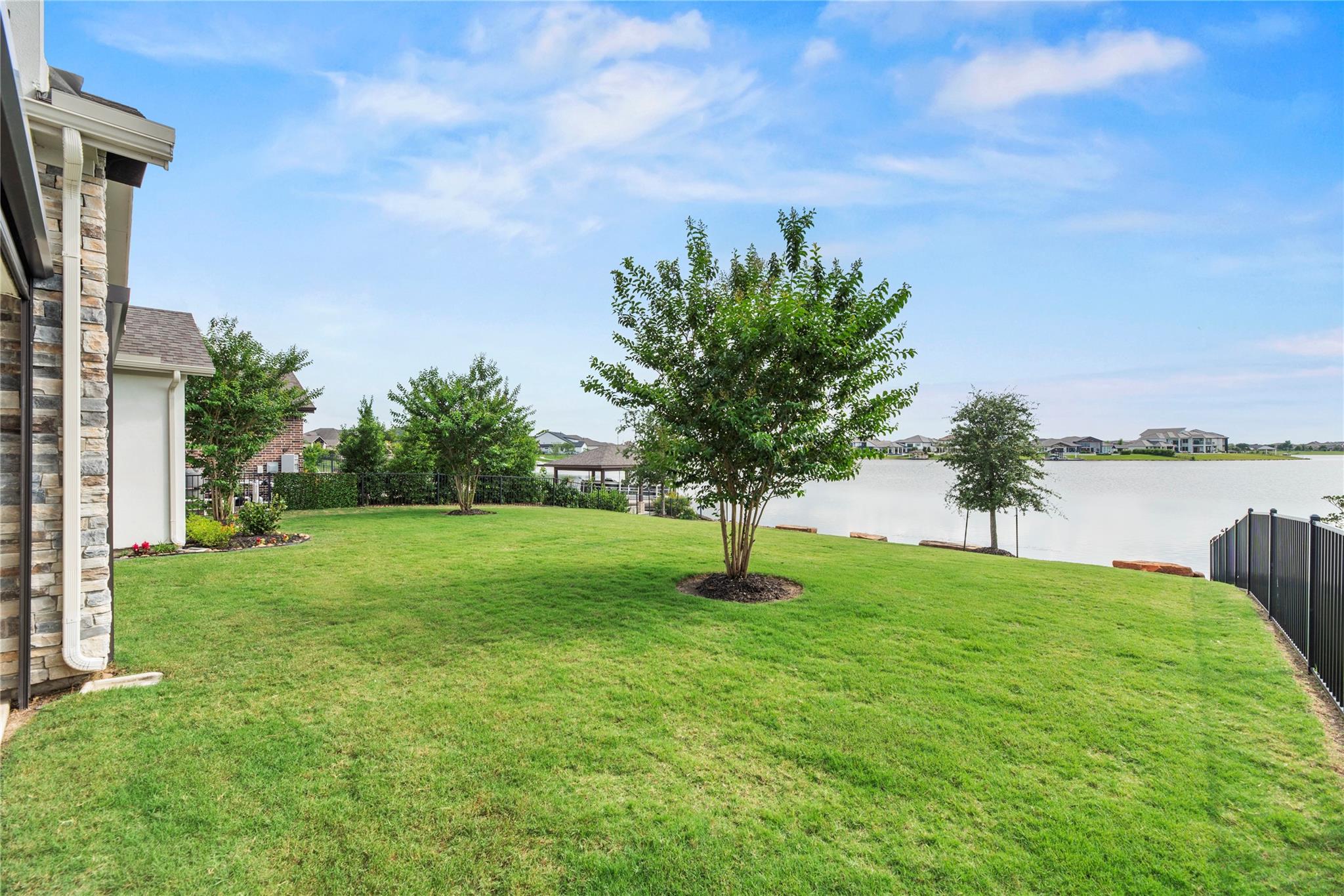 10707 Painted Crescent Court