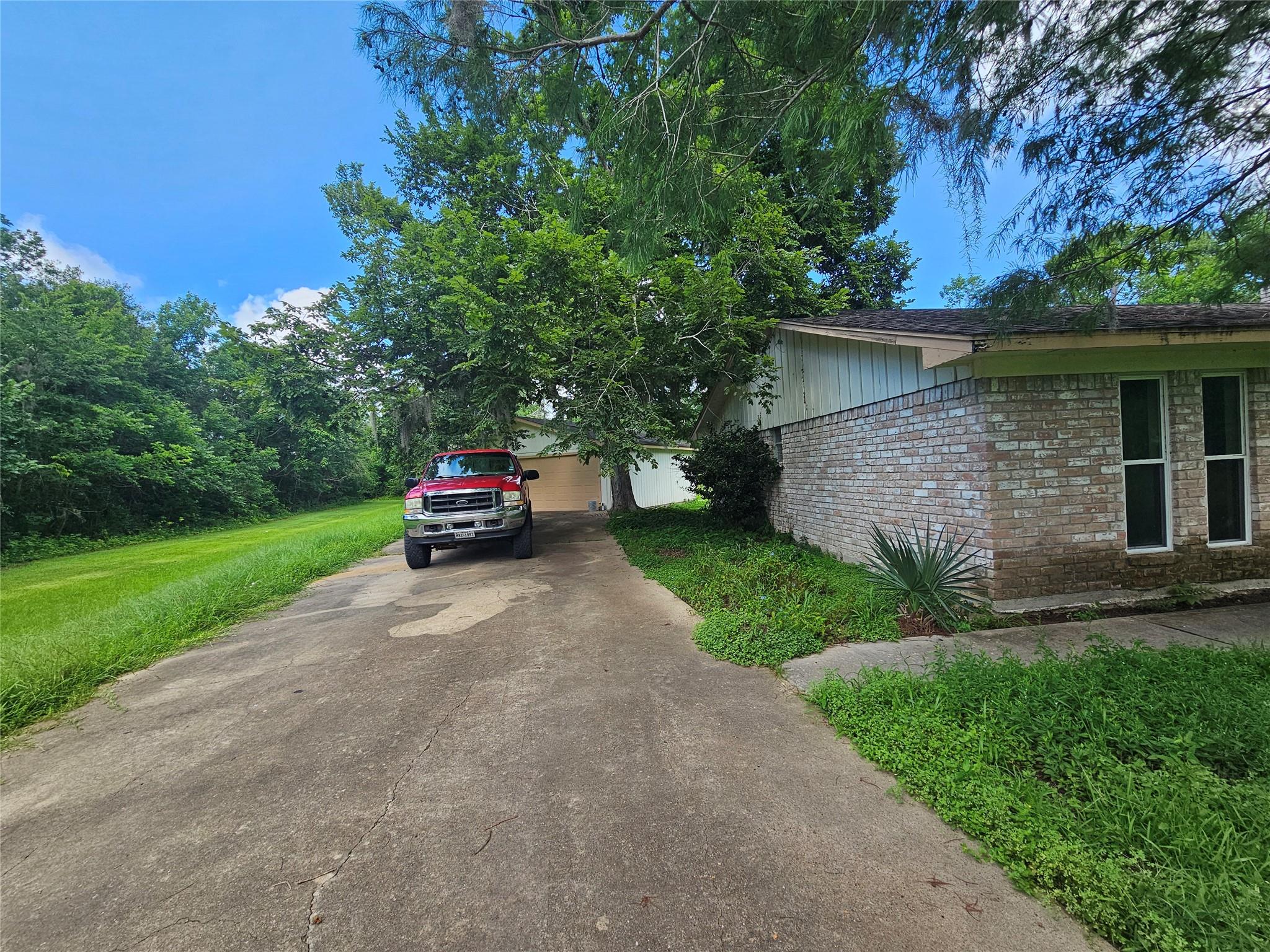 132 Otter Trail