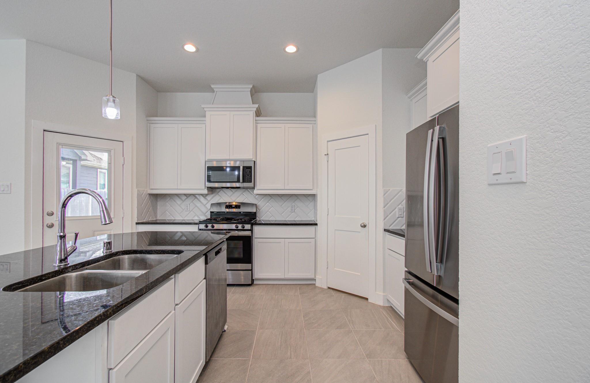 9414 Harvest Bay Court