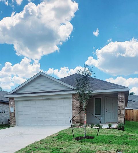 Photo of 23835 Sunland Park Court, Houston, TX 77373 (MLS # 34116137)