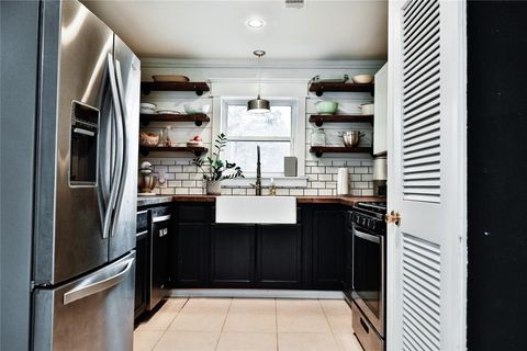 Tiny photo for 522 Sunview Drive, Livingston, TX 77351 (MLS # 57081955)