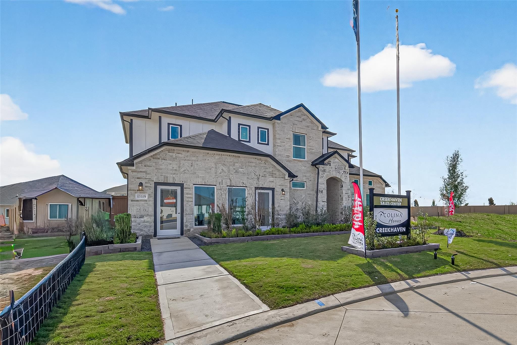 13610 Lago Vista Drive