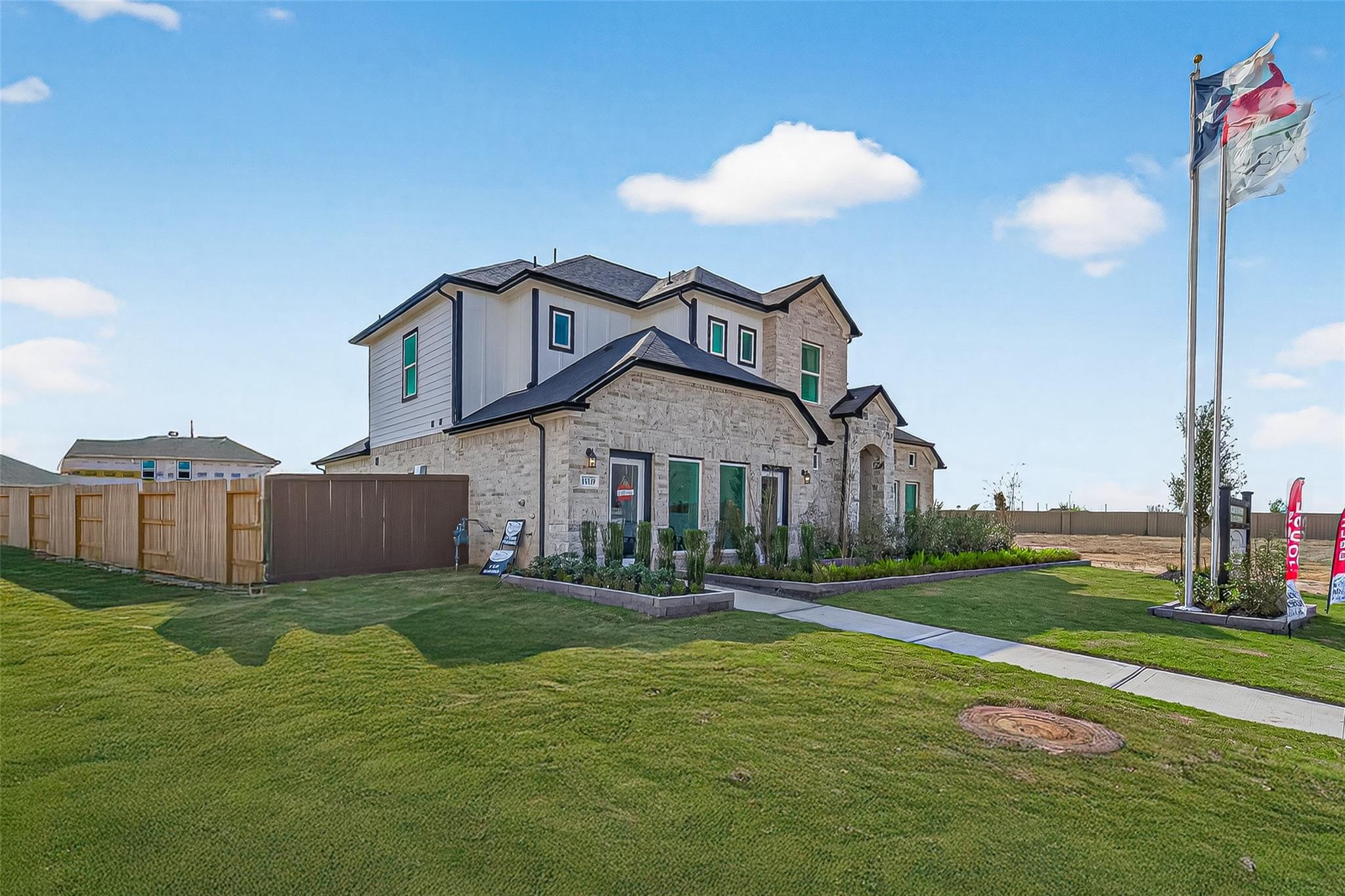 13610 Lago Vista Drive