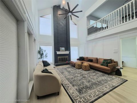 Photo of 11911 Dandelion Lane, Houston, TX 77071 (MLS # 72336024)
