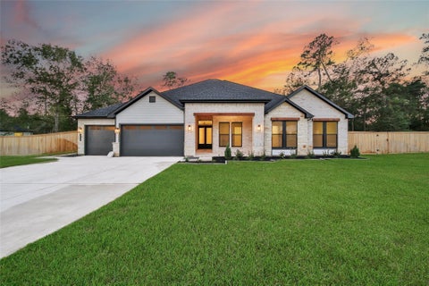 Photo of 359 Louvenia Court, Pinehurst, TX 77362 (MLS # 75911411)