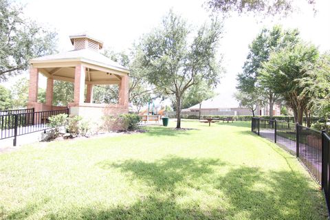 Photo of 3123 W Hampton Dr, Houston, TX 77082 (MLS # 28634375)