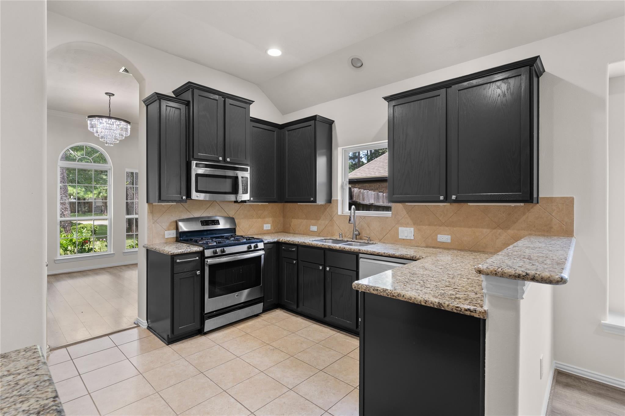 6923 Dillon Drive