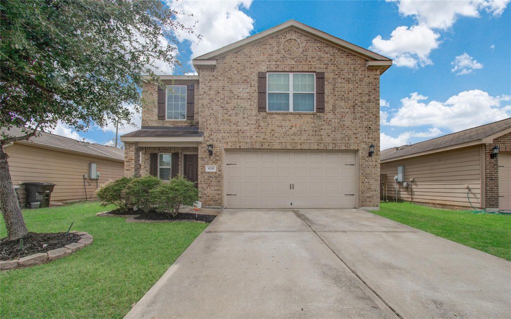 Photo of 8218 Hall View Drive, Houston, TX 77075 (MLS # 78814140)