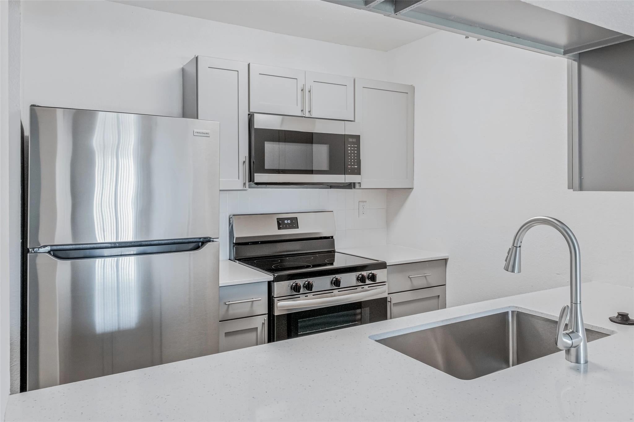 4600 West Pioneer Drive 321