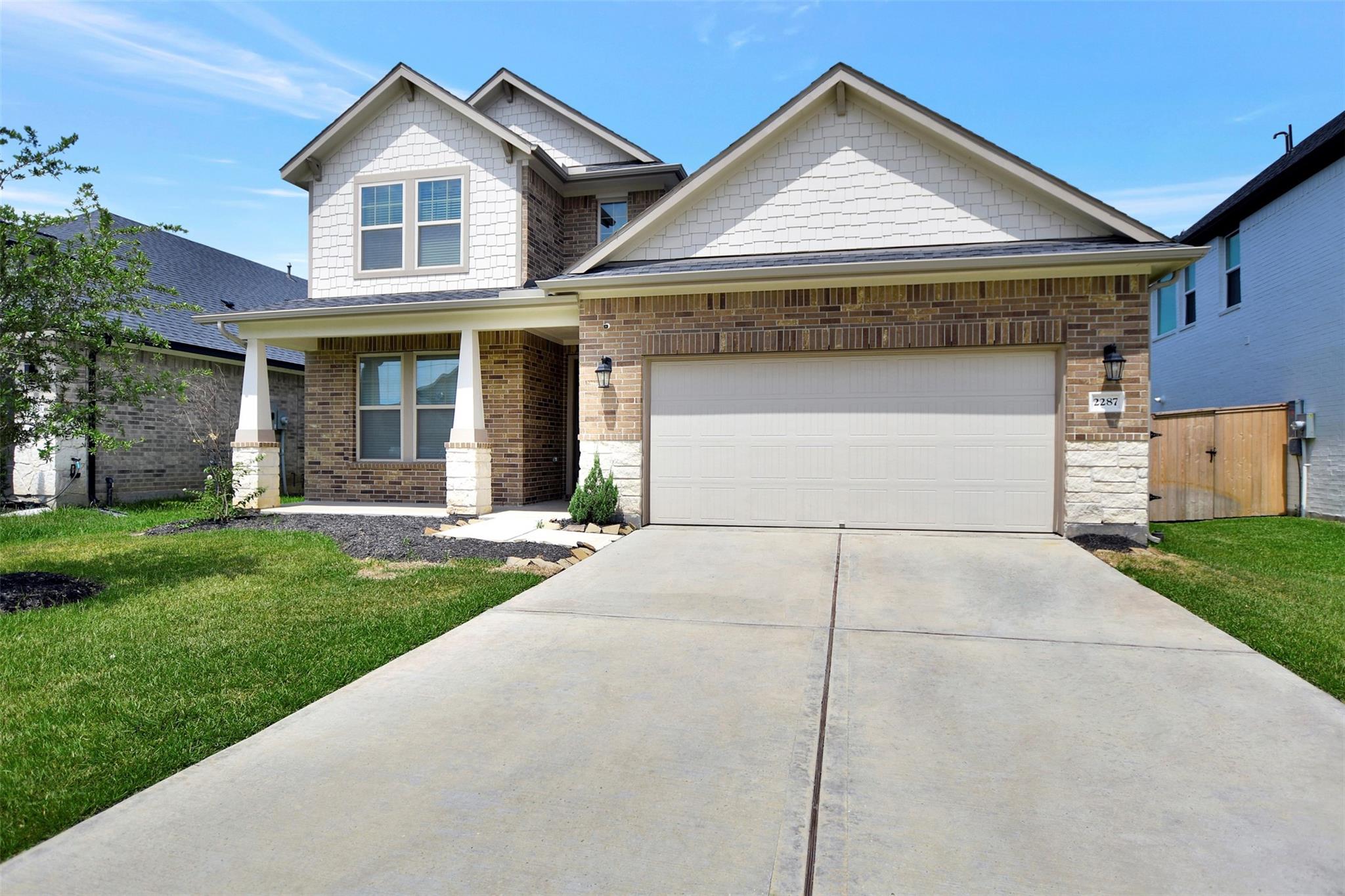 2287 Vanessa Cay Lane