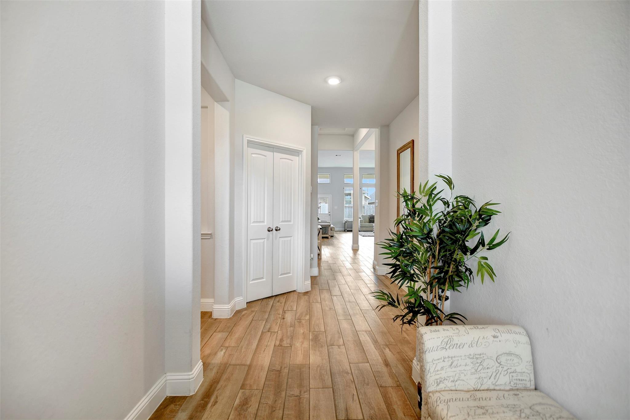 2287 Vanessa Cay Lane