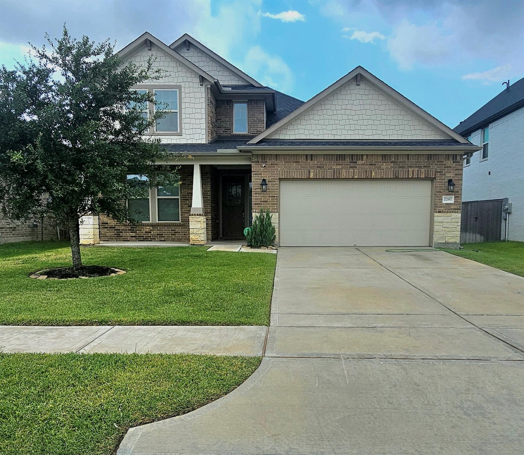 2287 Vanessa Cay Lane