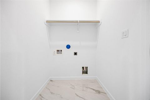 Tiny photo for 6314 Crest Street, Houston, TX 77033 (MLS # 2174336)