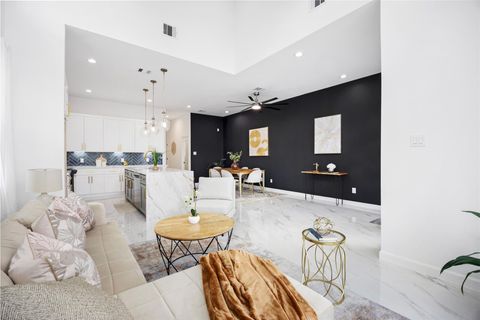 Tiny photo for 6314 Crest Street, Houston, TX 77033 (MLS # 2174336)