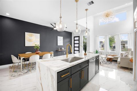 Photo of 6314 Crest Street, Houston, TX 77033 (MLS # 2174336)