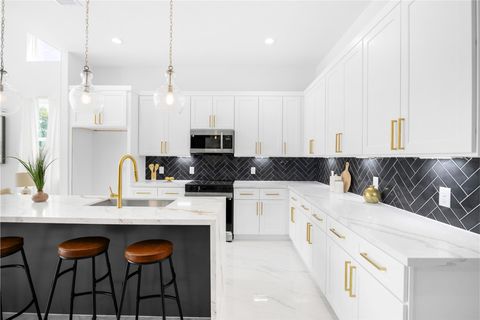 Tiny photo for 6314 Crest Street, Houston, TX 77033 (MLS # 2174336)