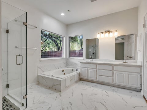 Tiny photo for 14527 Circlewood Way, Houston, TX 77062 (MLS # 62225626)