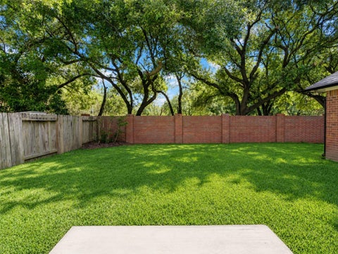 Tiny photo for 14527 Circlewood Way, Houston, TX 77062 (MLS # 62225626)