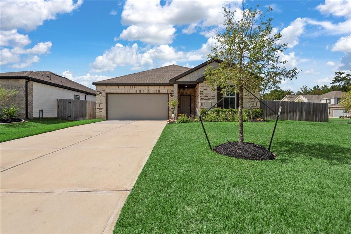 5708 Palm Flower Drive