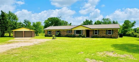 Photo of 1434 County Road 878a, Sweeny, TX 77480 (MLS # 45663970)