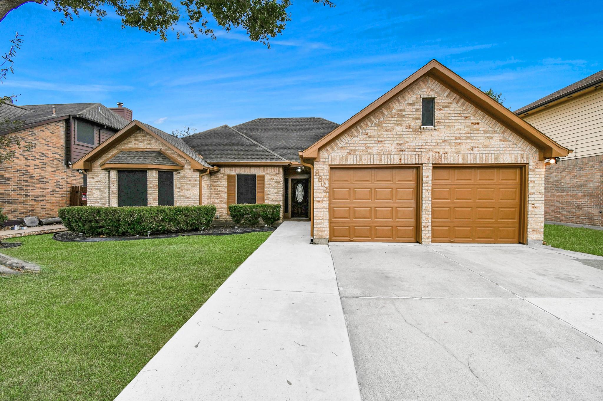 8802 Kensington Court