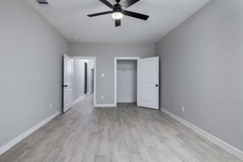 Tiny photo for 1920 Rollingwood Drive, Huntsville, TX 77340 (MLS # 33734610)