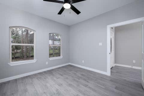 Tiny photo for 1920 Rollingwood Drive, Huntsville, TX 77340 (MLS # 33734610)
