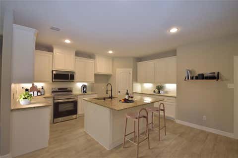 Tiny photo for 1920 Rollingwood Drive, Huntsville, TX 77340 (MLS # 33734610)