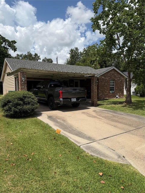 Photo of 2415 Huntington Drive, Pasadena, TX 77506 (MLS # 22540182)