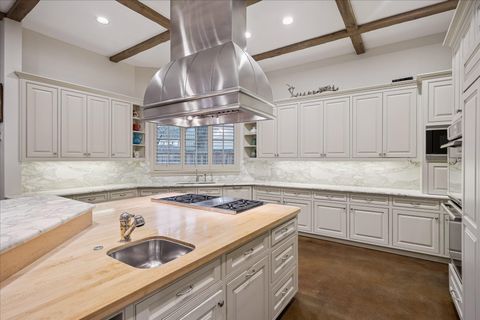 Tiny photo for 3109 Locke Lane, Houston, TX 77019 (MLS # 40181105)