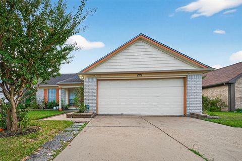 Photo of 19427 Elmtree Estates Drive, Katy, TX 77449 (MLS # 59292479)