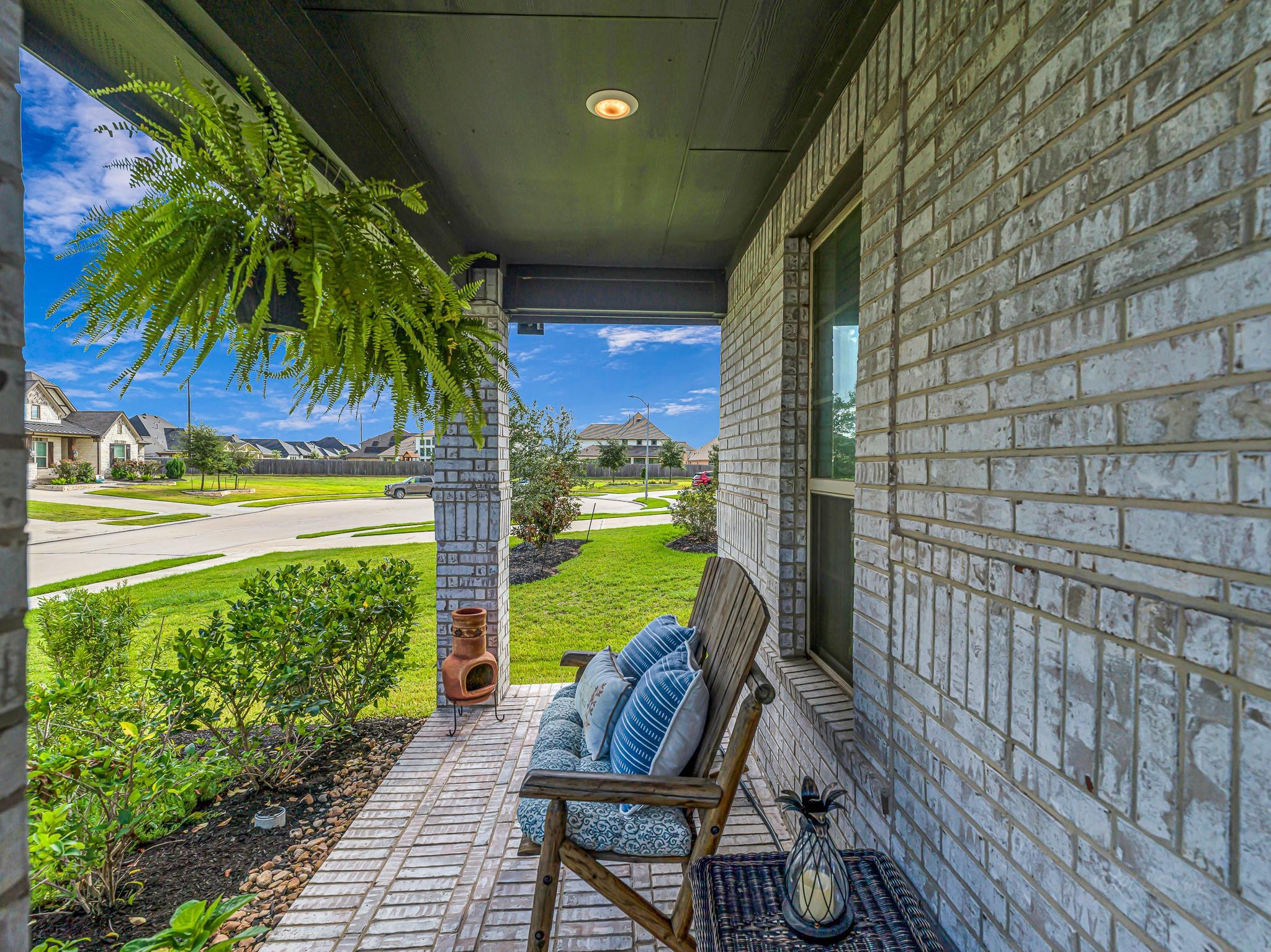 6715 Arrowbrook Cove Ln