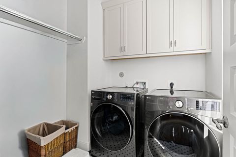 Tiny photo for 1106 W 12th Street, Houston, TX 77008 (MLS # 25084620)