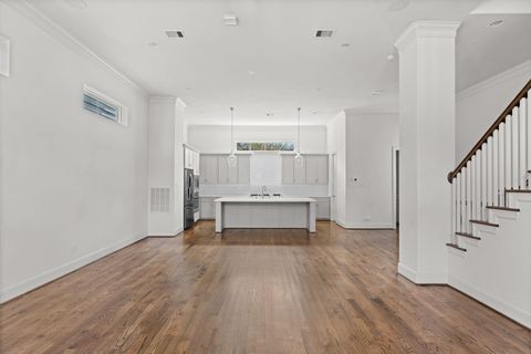 Tiny photo for 1106 W 12th Street, Houston, TX 77008 (MLS # 25084620)