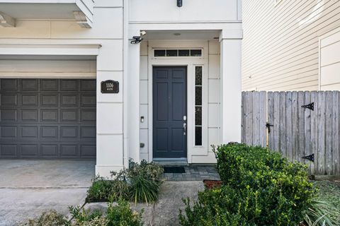 Tiny photo for 1106 W 12th Street, Houston, TX 77008 (MLS # 25084620)