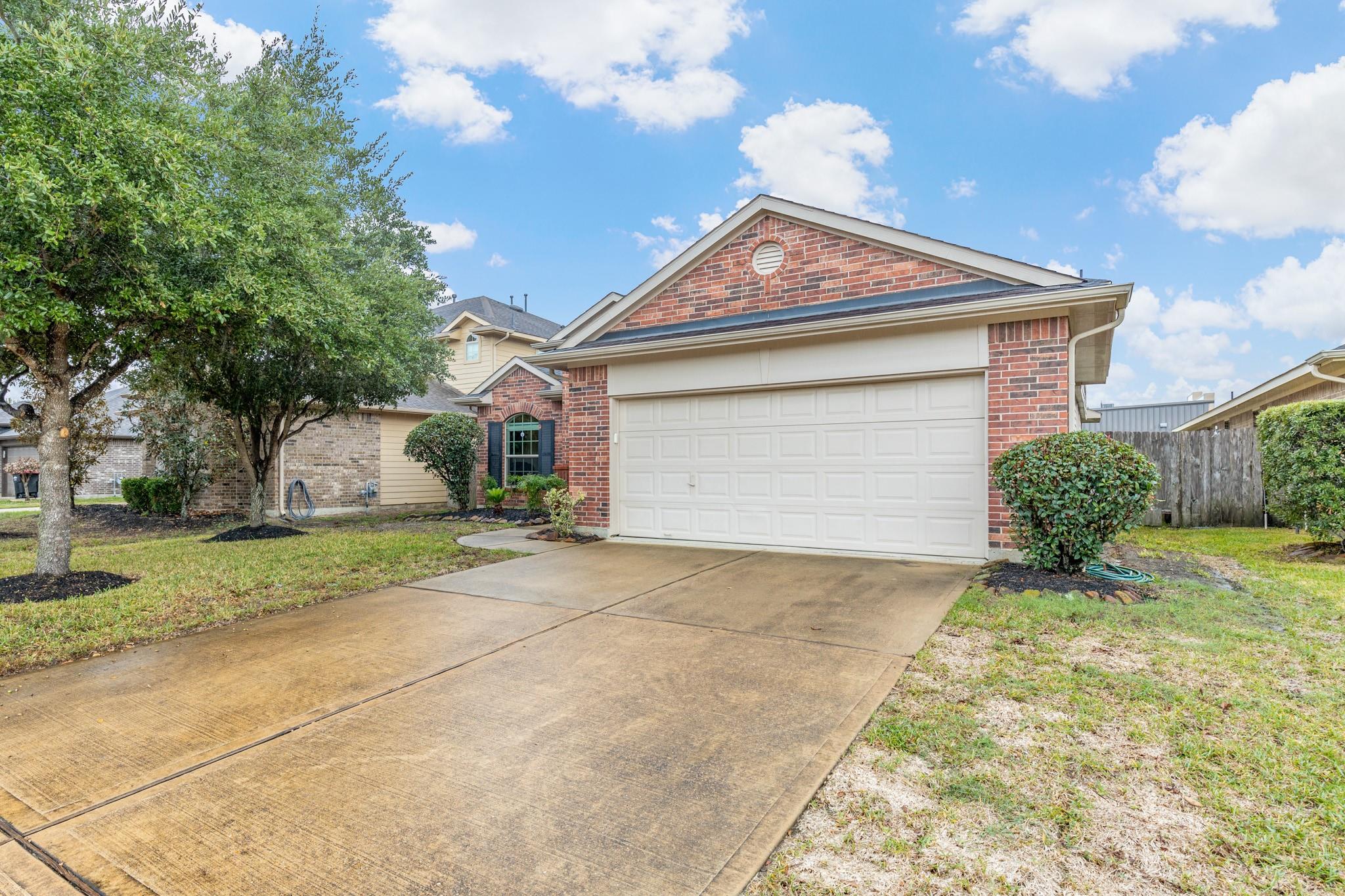 16911 Savannah Park Drive