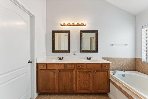 Tiny photo for 30106 Saw Oaks Drive, Magnolia, TX 77355 (MLS # 53059246)