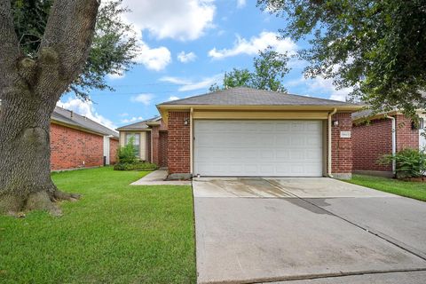 Photo of 19810 Laurel Trail Drive, Cypress, TX 77433 (MLS # 14172968)