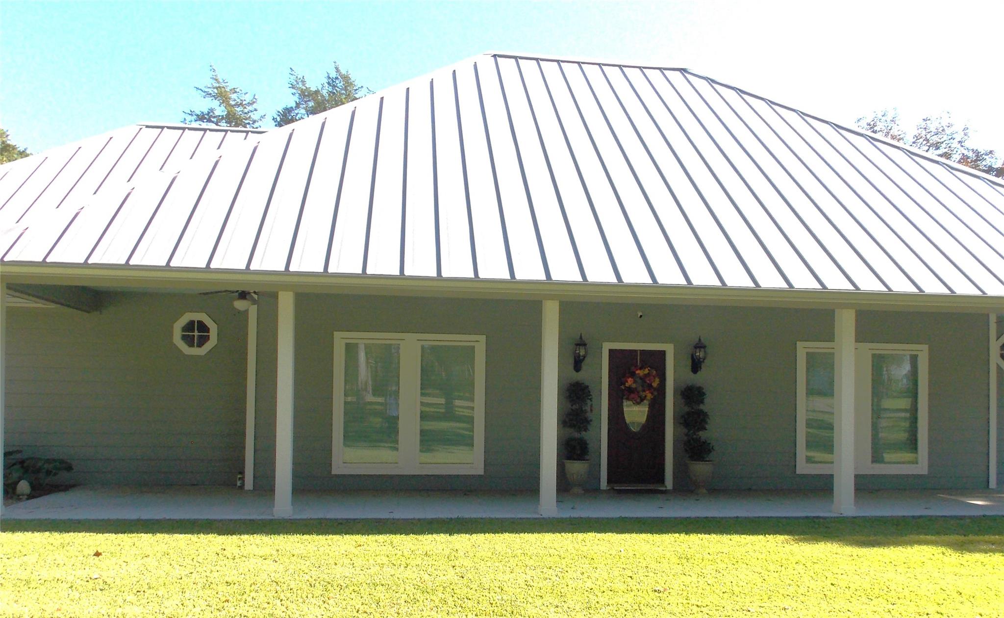 1060 Mentzwood Trail