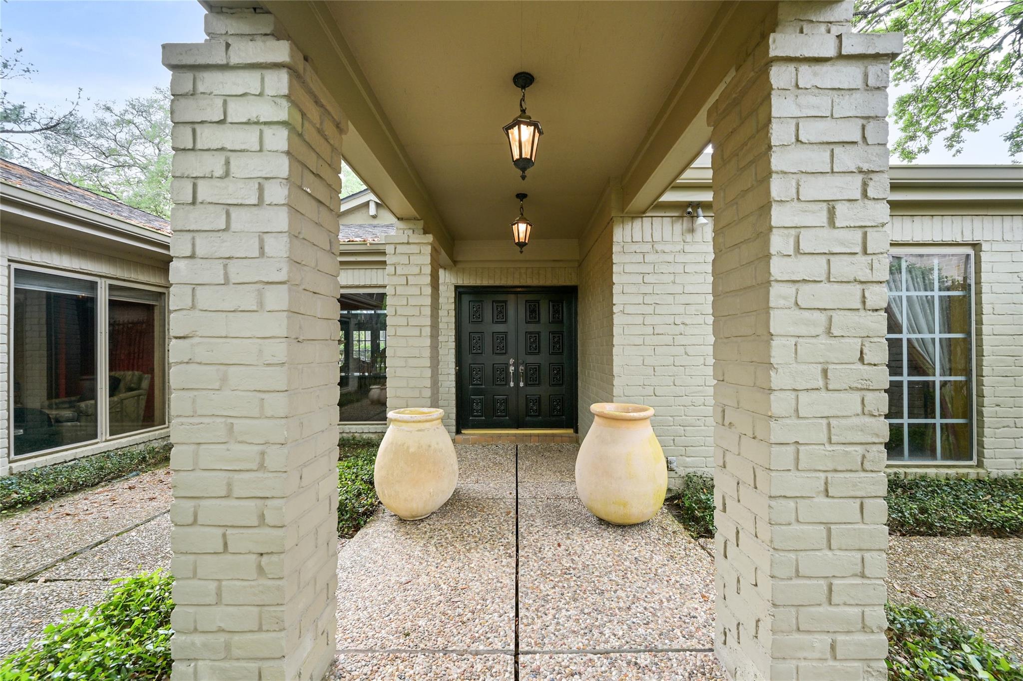 435 Flint Point Drive