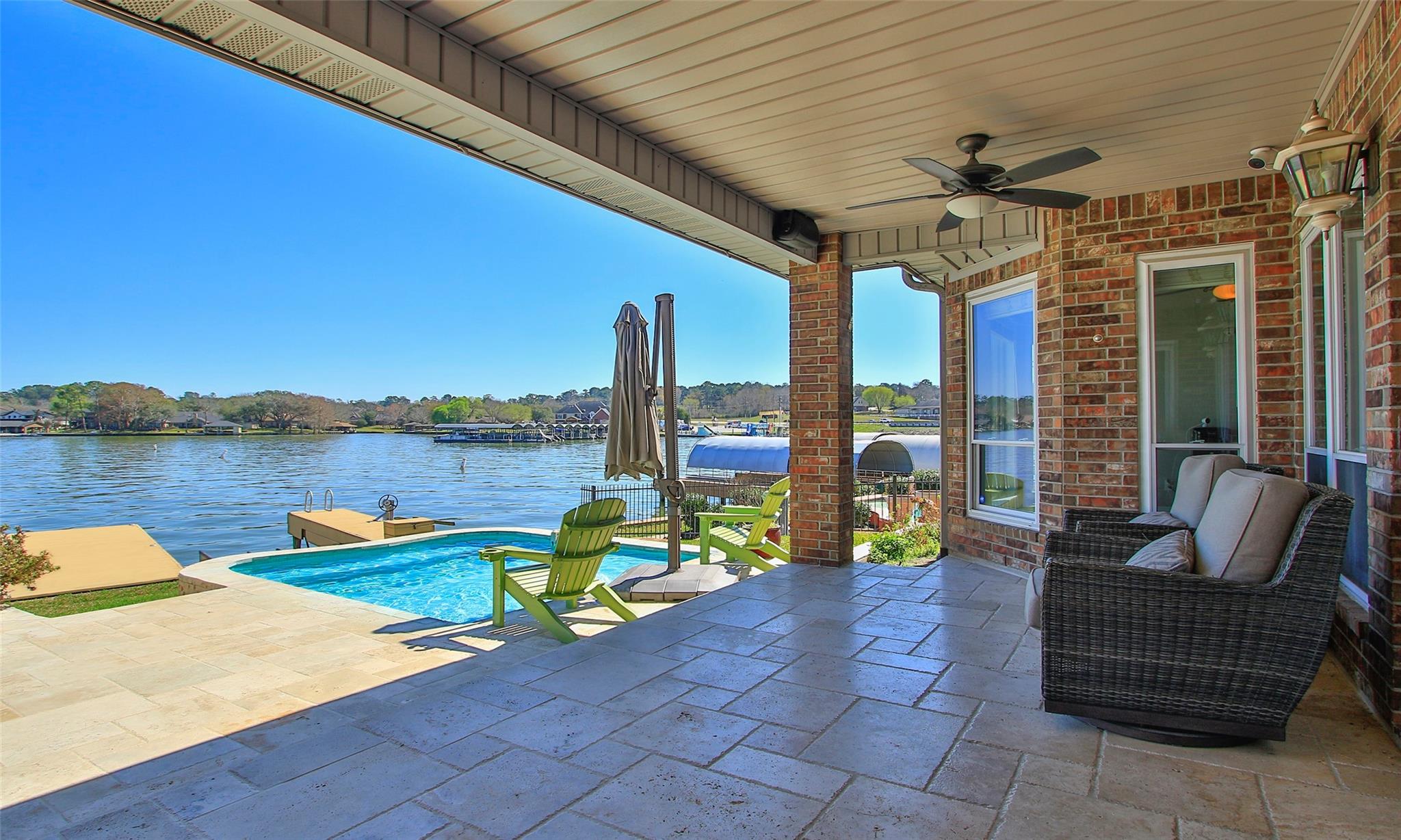 11 Villas Ways Drive