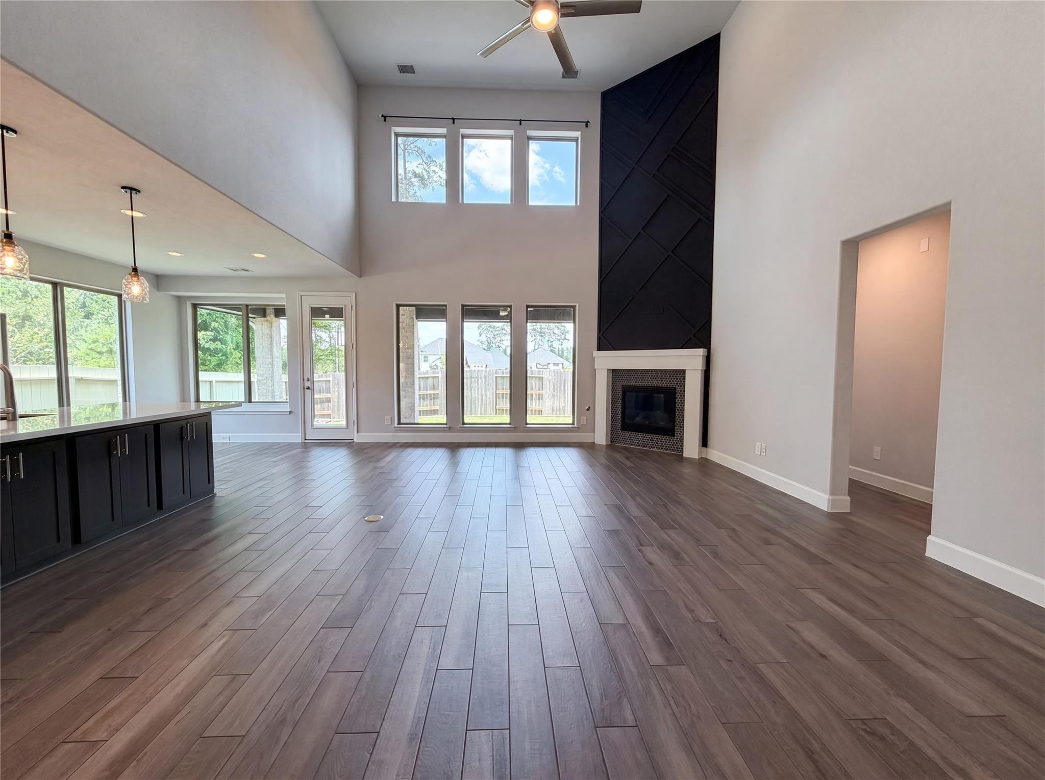 15418 Legacy Park Way