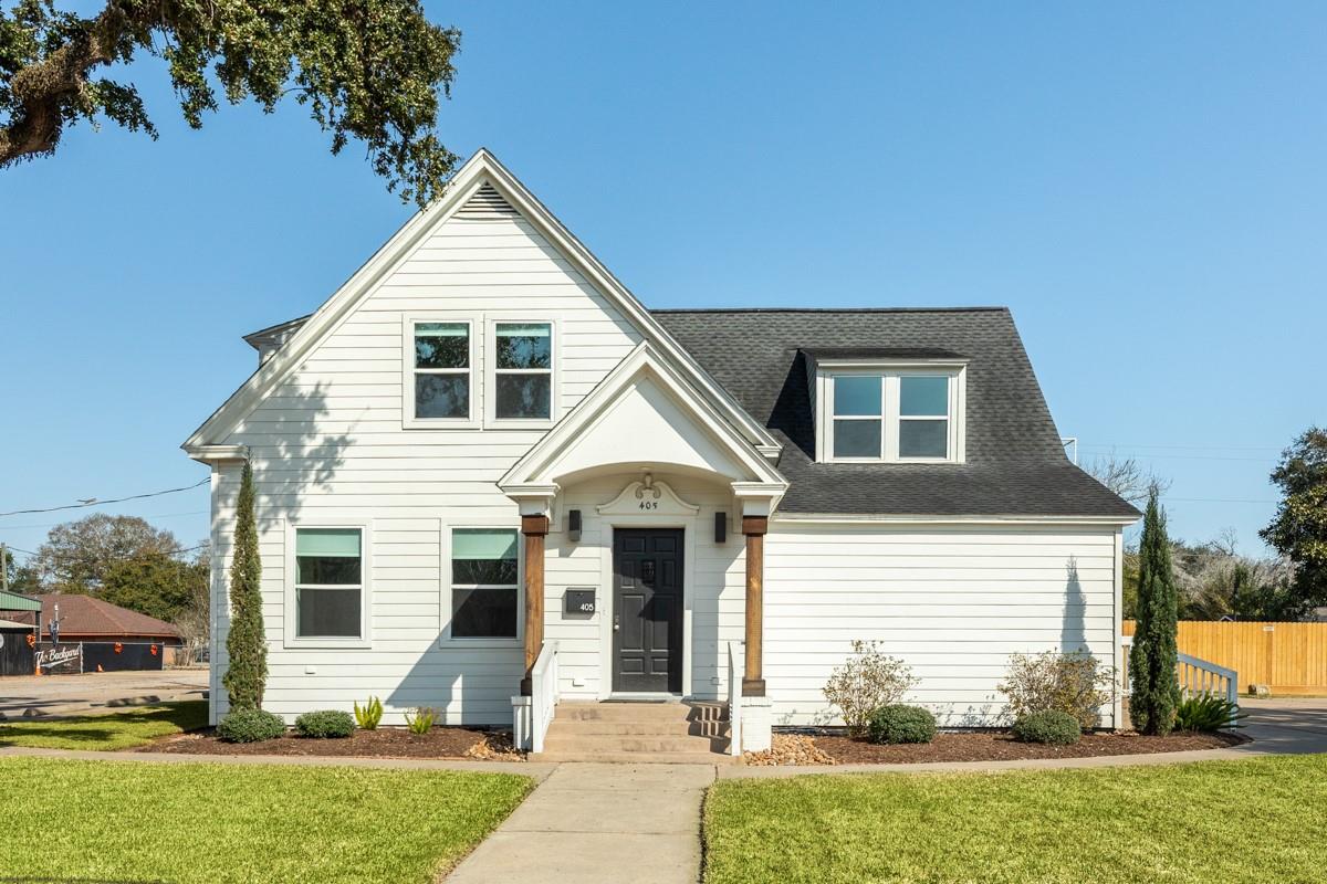 405 E Mulberry Street