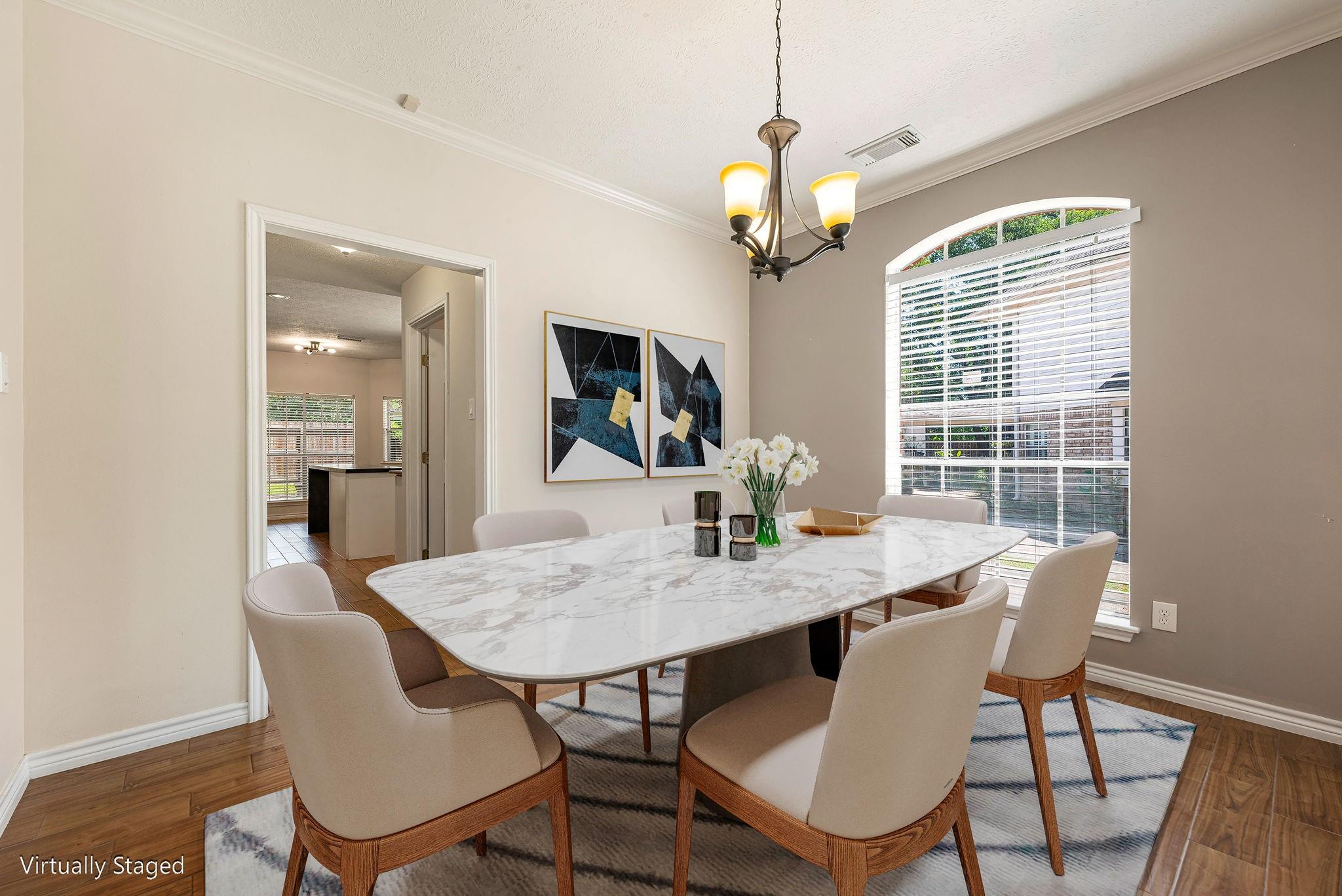 303 S Cypress Estates Circle