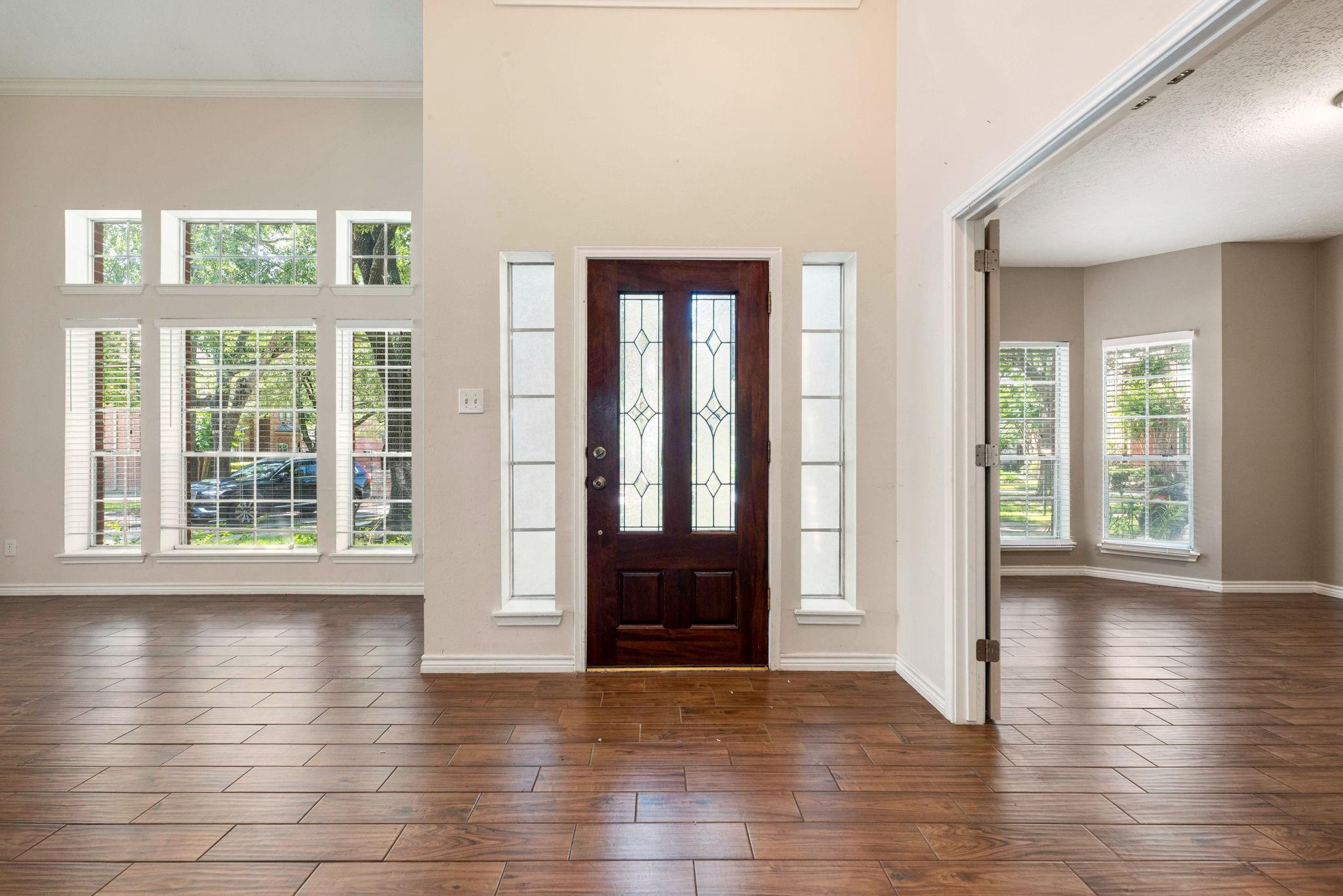 303 S Cypress Estates Circle