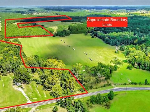 Photo of 20645 Fm 350 N, Moscow, TX 75960 (MLS # 97195018)